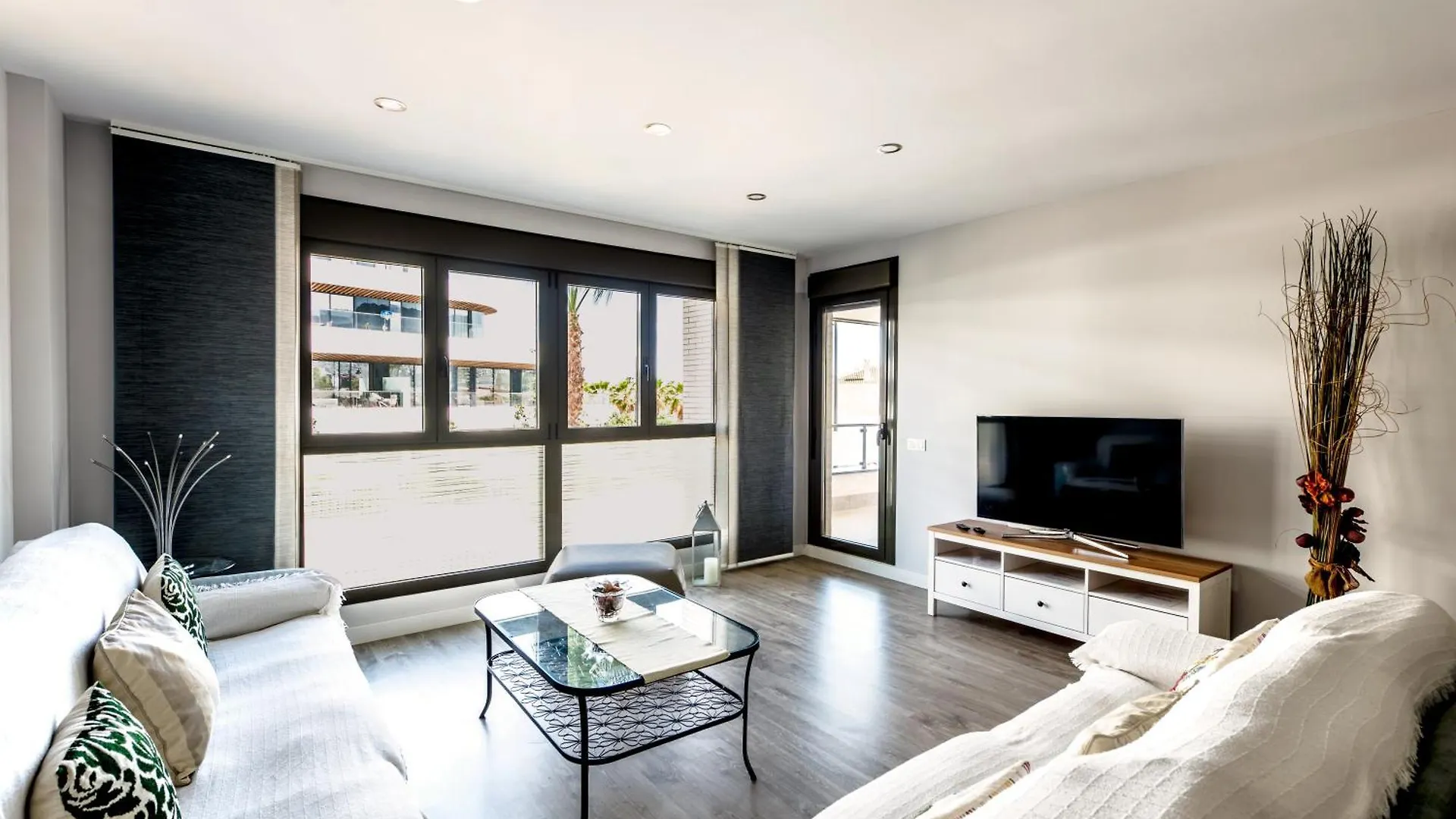 Apartment Suite Home Los Alamos Sol, Playa Y Golf , Parking&Wifi Torremolinos Spain